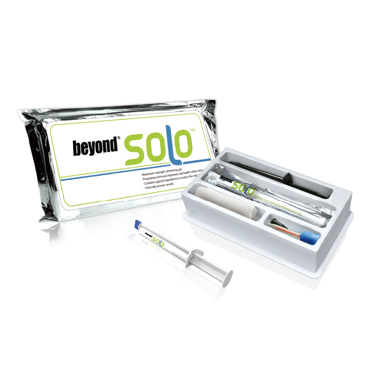Thuốc tẩy trắng răng Solo Single Treatment Kit